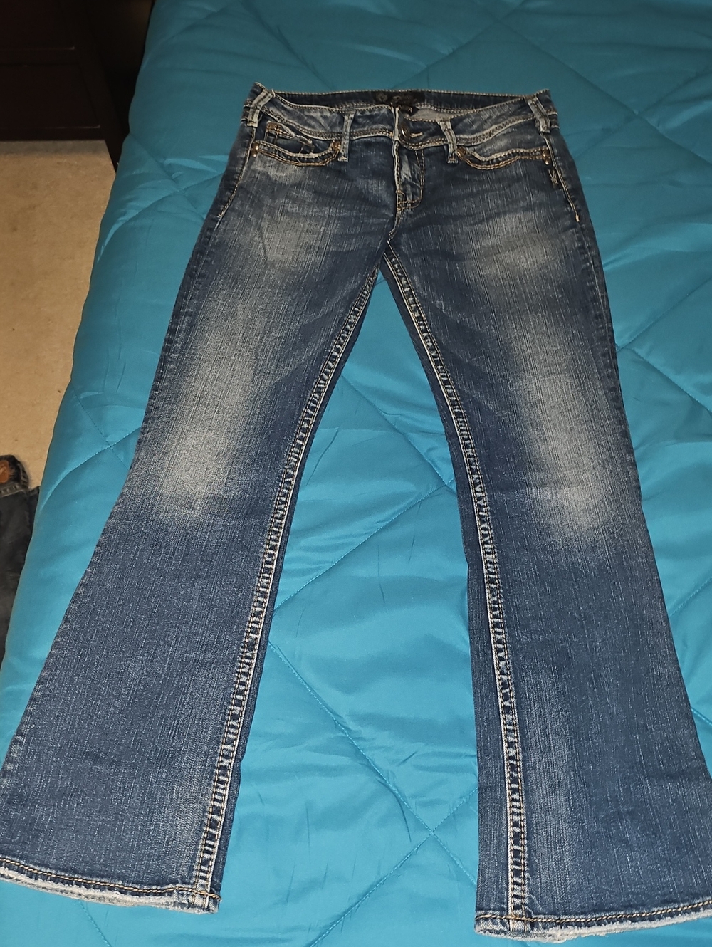 Silver Jeans Women's Medium Blue Flare Jeans